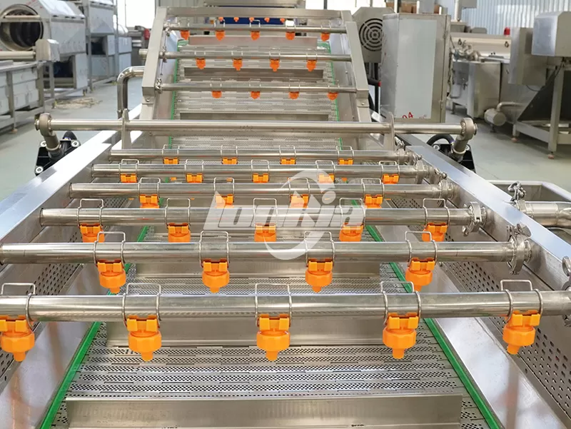 Bubble cleaning machine nozzles